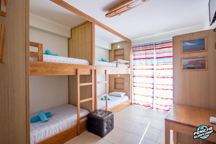 Peniche Surfcamp Hostel Балеал Экстерьер фото